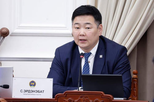 УИХ-ын гишүүн С.Эрдэнэбат: Тамхины хяналтын тухай хуулийн төслийн талаар…